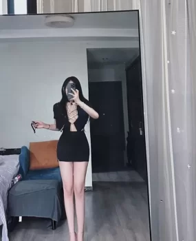 性感黑丝大奶御姐