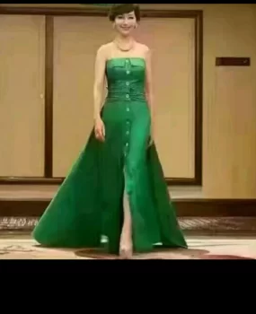 楼凤少妇 看头像认识的就别看了