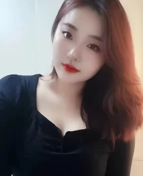 深圳性感大胸妹妹