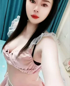 身材热辣情趣小姐姐菲菲