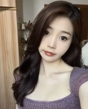 清纯女孩向荡妇蜕变中