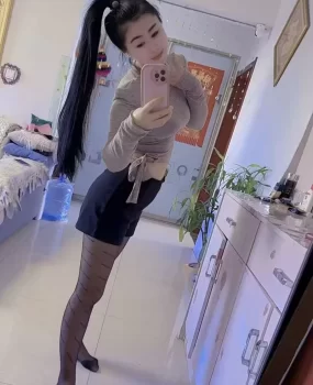 华中街附近少妇