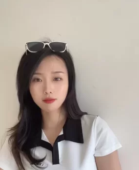 罗湖区粉嫩少女