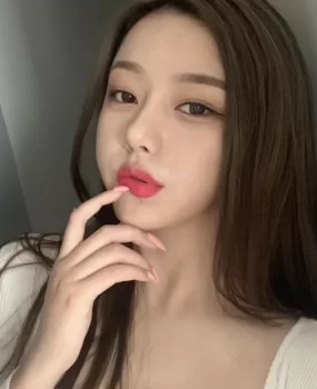 大奶子小骚货,干得她白浆直流,高潮会喷水