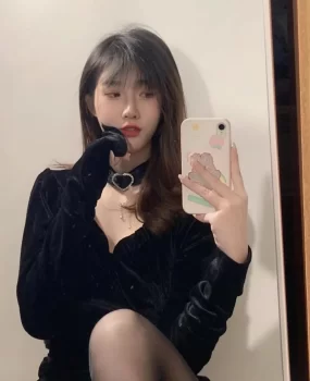 热辣黑丝极品身材妹妹某男科医院护理小护士