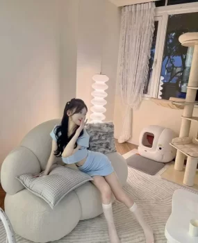 单身公寓个人兼职小仙女喷潮水多态度好