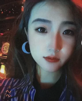 河东96年刚下水的小姐姐