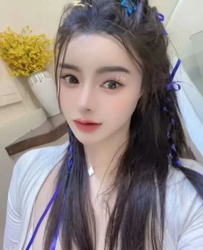 罗湖美女梦瑶