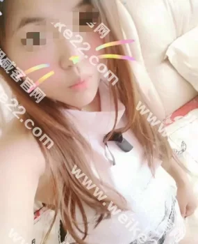 漂亮的邻家妹妹coco，20岁出头好B一枚