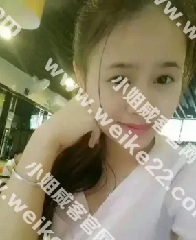 龙岗爱联地铁站附近约会莹莹