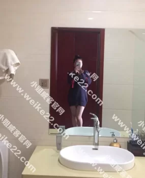 陌陌上发现的一离异兼职少妇,美滋滋