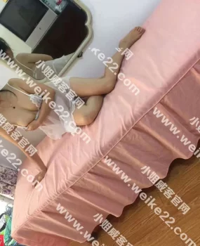 很骚的熟女，服务好，身材棒