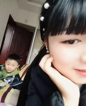深圳塘家体验四川亮妹!