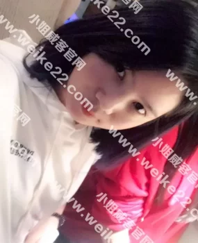 金华良家美女身材娇小小鸟依人