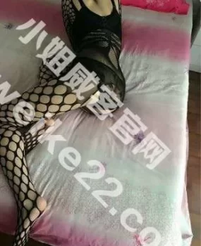 建国门风骚三通熟女,口活一级棒,三个洞插了个遍!
