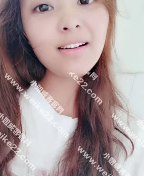 做微商的姑娘人不错服务好不机车