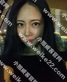 23的年轻小骚逼,态度不错