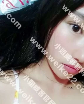 龙岗爱联的大胸骚货梦玲