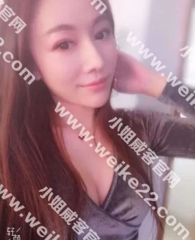 女神嘉琪体验爽歪歪。。。