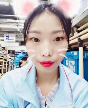 纯兼职 岁数小 偏瘦 价格美丽