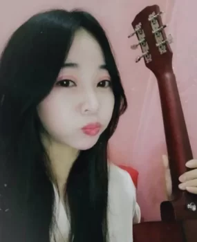 深圳极品小熟女,床品一流,技术超棒