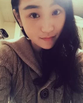 温柔可爱的小萝莉