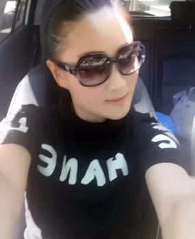 身材微微胖 口活很棒