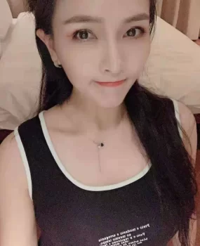 最近玩的风骚极品00年mm