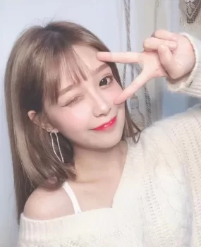 杨浦约到的楼凤 超级正点 水多逼紧