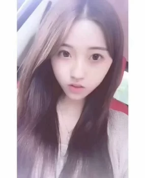 极品学生妹子等哥来品尝