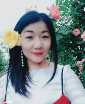 大奶妹子