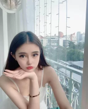 北京朝阳新资源车模妹子