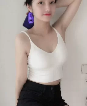 兼职大学生,纯纯的非常清新,乖巧敏感容易害羞