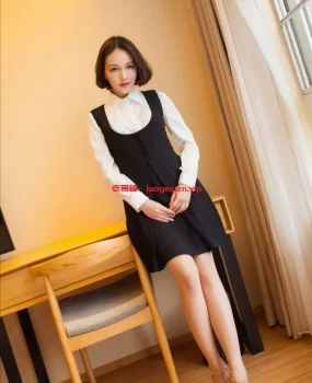 真实体验兼职舞蹈老师，身材好会一字马各种姿势都能配合