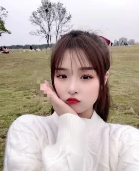 深圳极品嫩模莞式体验可口射