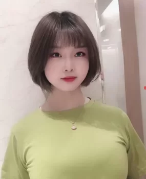 童颜巨乳兼职球球