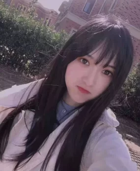 深圳美女瞒着老公在外面兼职，身材是极品