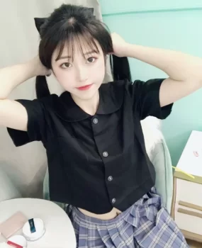 深圳极品女，刚下海，3点粉红，B紧水多多