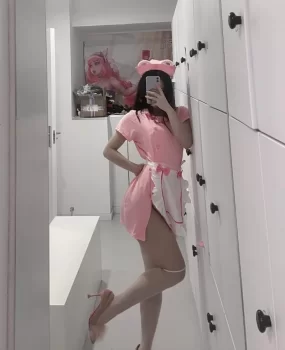 主动让你撕丝袜的妹子你不爱吗 叫声销魂 欢迎同道中人尝试！