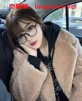 极品中的极品‘’可甜可盐 会吸会夹多水。粉嫩多汁‘’胸挺，姿势配合