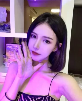 身材高挑 奉献给喜欢高端的狼友