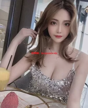 刚下水兼职小姐姐