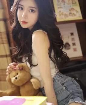 武汉某大学新人兼职。