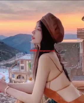 重庆兼职学妹,年轻漂亮很有性欲