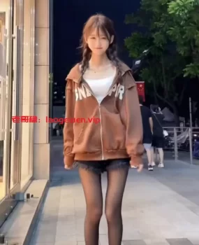 水灵灵邻家小妹