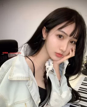 深圳福田这边自己做兼职的嫩妹