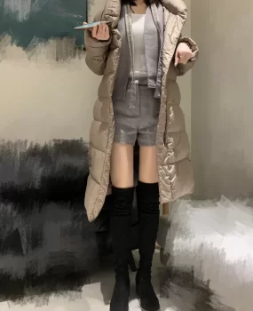 丰满蜜桃